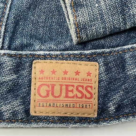 Guess Jean Denim Jacket Distressed Guess Patch 100% Cotton Layering Sz.Small - Picture 9 of 11